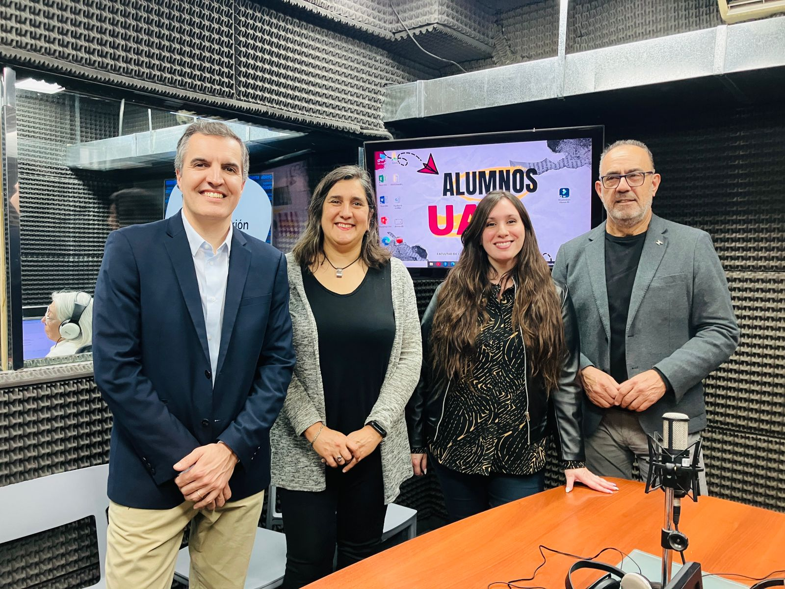 Visita del Rector de UBO, Claudio Ruff, a la UAI